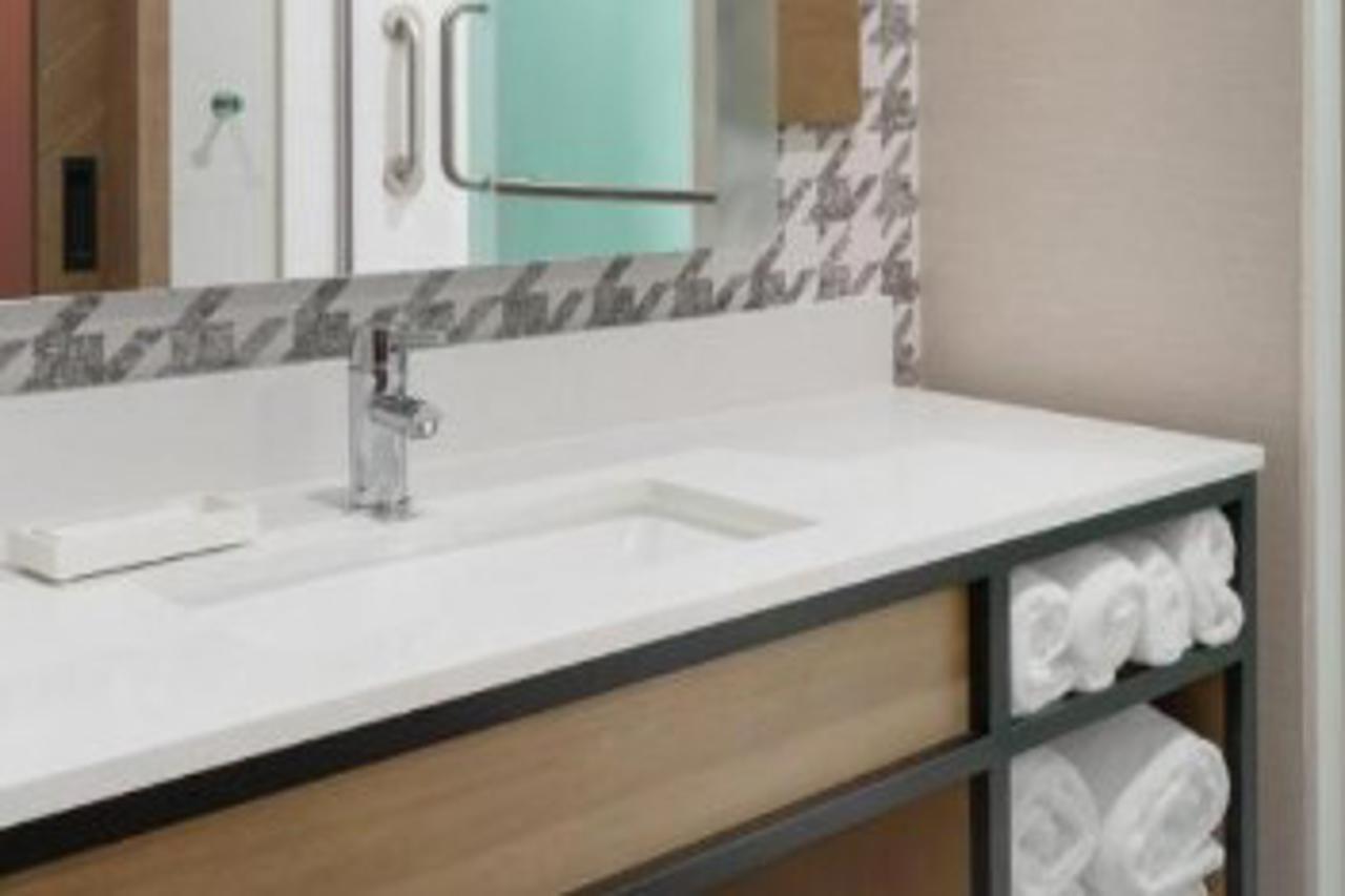 Hotel Hilton Garden Hays, Ks 3*