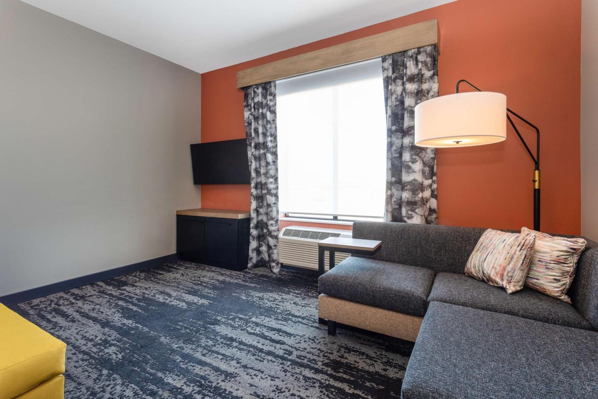 Hilton Garden Hays, Ks 3*